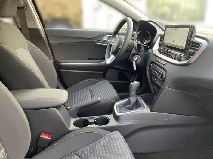 KIA XCeed Silber 1.0 TGDI voll