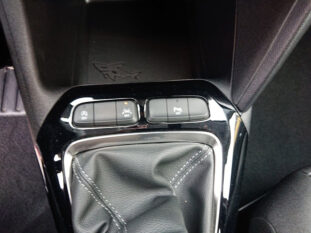 Opel CORSA  1.5 DIESEL Edition voll