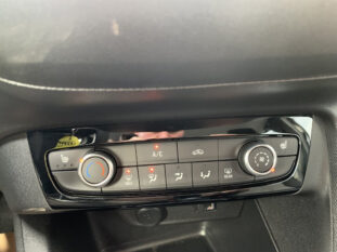 Opel Corsa 1,2 Edition voll