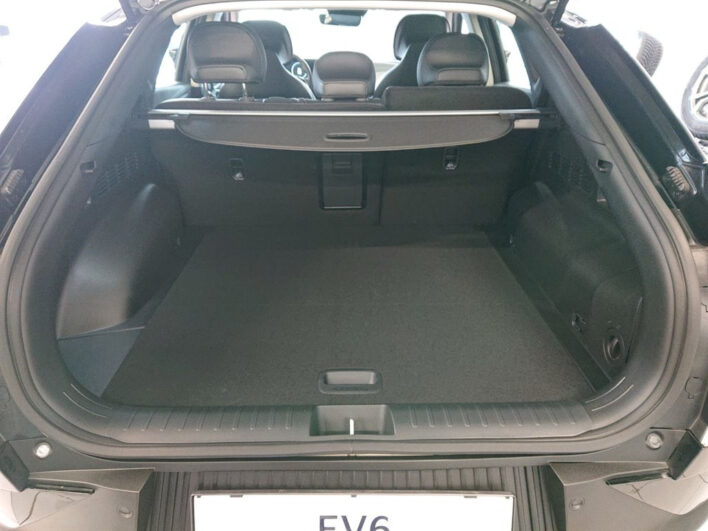 KIA EV6 Air RWD 77,4 kWh voll