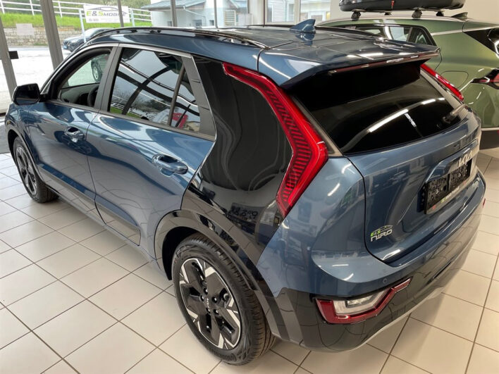 KIA Niro EV 2F-ABP GOLD 64,8KWH AT 204 P2 voll