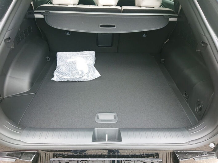 KIA EV6 AIR PREMIUM 77,4KWH AT AWD 326 voll