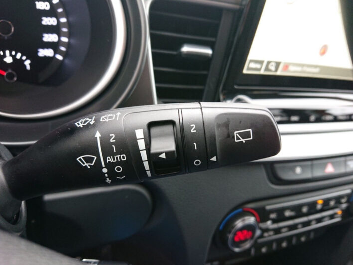 KIA Xceed Gold 1.6 CRDI DCT 48V voll